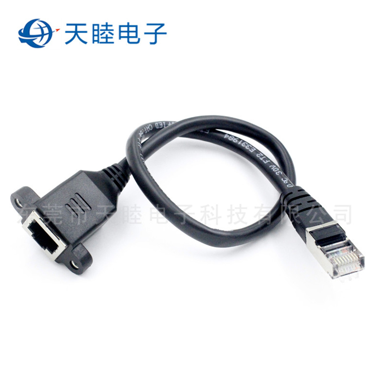 RJ45连接线高清图片