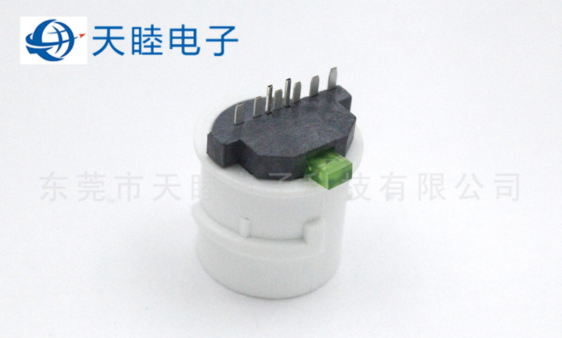 户外带灯RJ45连接器 8P6C防水母座 正负极集成