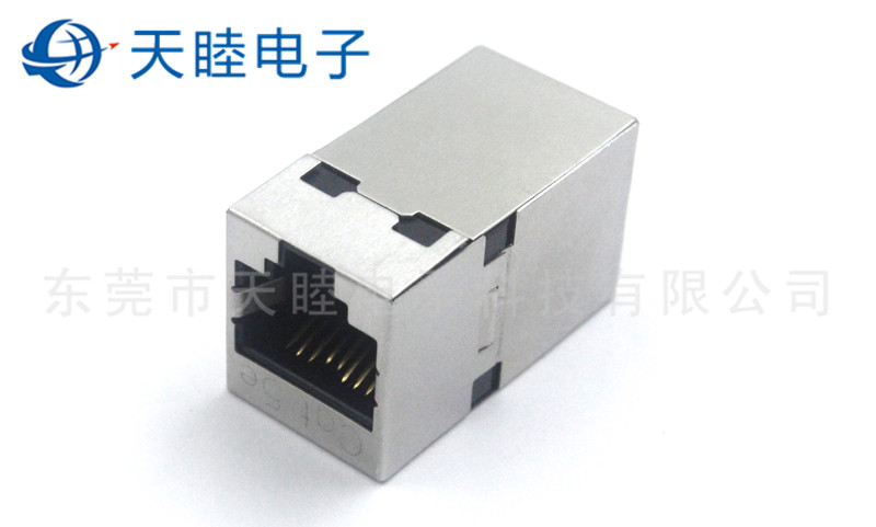 RJ45连接器高清图片